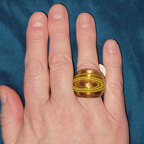 New Gold and Yellow Swirl MURANO glass Ring - Picture 3 of 3
